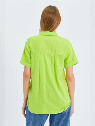Maglietta di MixRay in verde