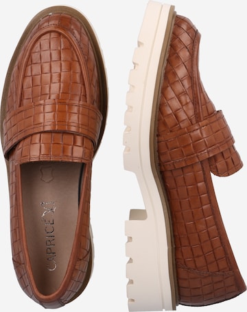 CAPRICE - Sapato Slip-on em castanho