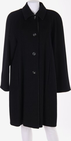 PIERRETTE Jacket & Coat in L in Black: front