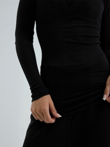 Haut ' Cotton ' Seamless Basic en noir