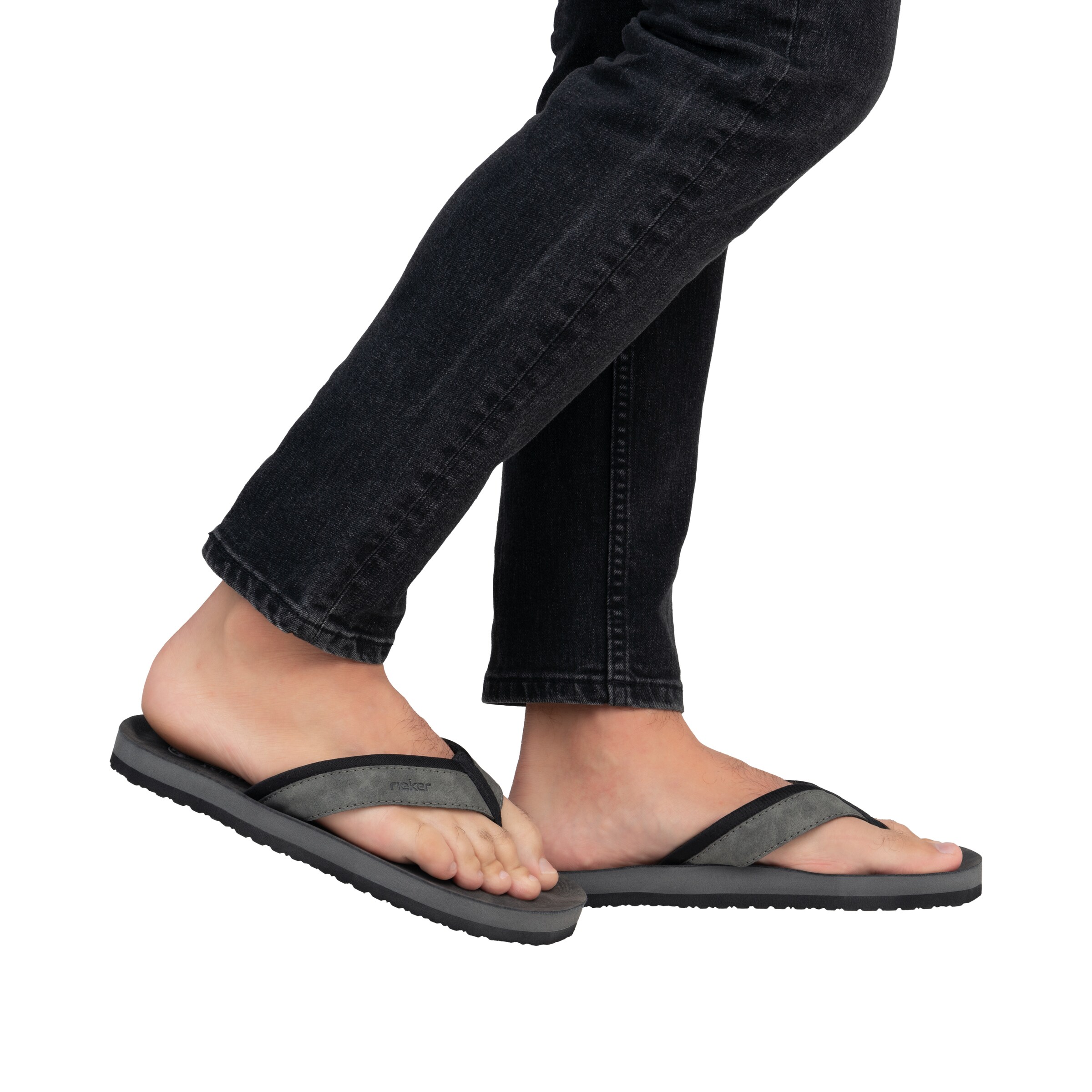 Rieker Zehentrenner in Grau: Vorderseite