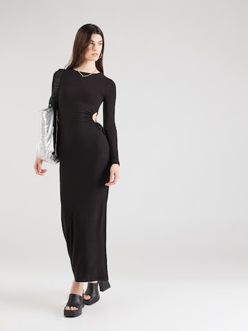 Rochie de la Tally Weijl pe negru: față