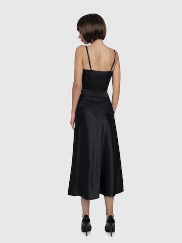 Abito da cocktail di Anushka in nero