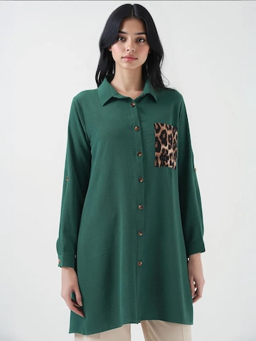 Bigdart Blouse in Green: front