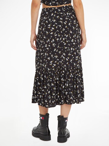 Tommy Jeans Curve Skirt in Black
