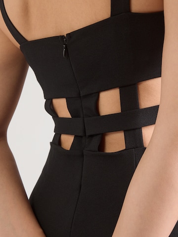 GUESS Комбинезон в Черный