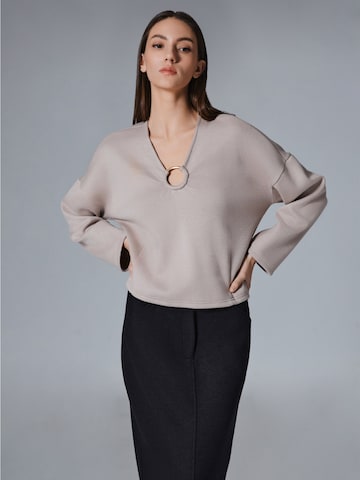 pilka 4TAILORS Marškinėliai: priekis