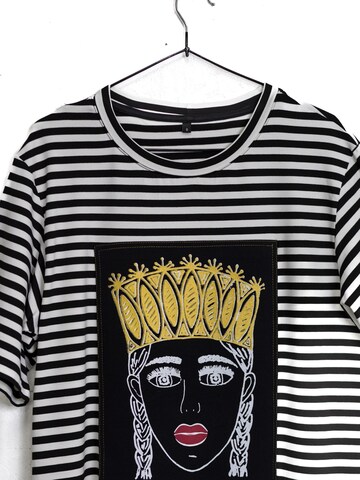 T-Shirt RADADA en noir : devant