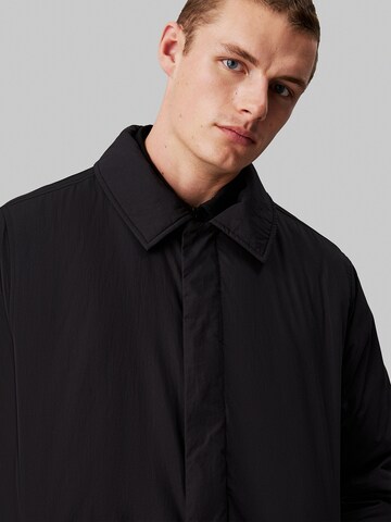 Manteau mi-saison Calvin Klein Jeans en noir
