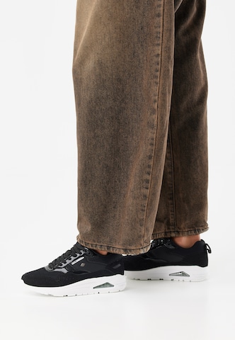 BRITISH KNIGHTS Sneakers laag ' LENNOX ' in Zwart: voorkant