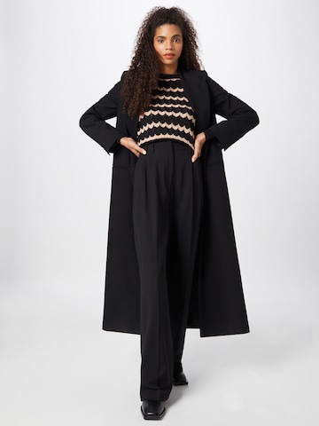 Oasis Sweter w kolorze czarny