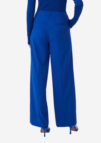 Wide Leg Pantalon à plis COMMA en bleu : derrière