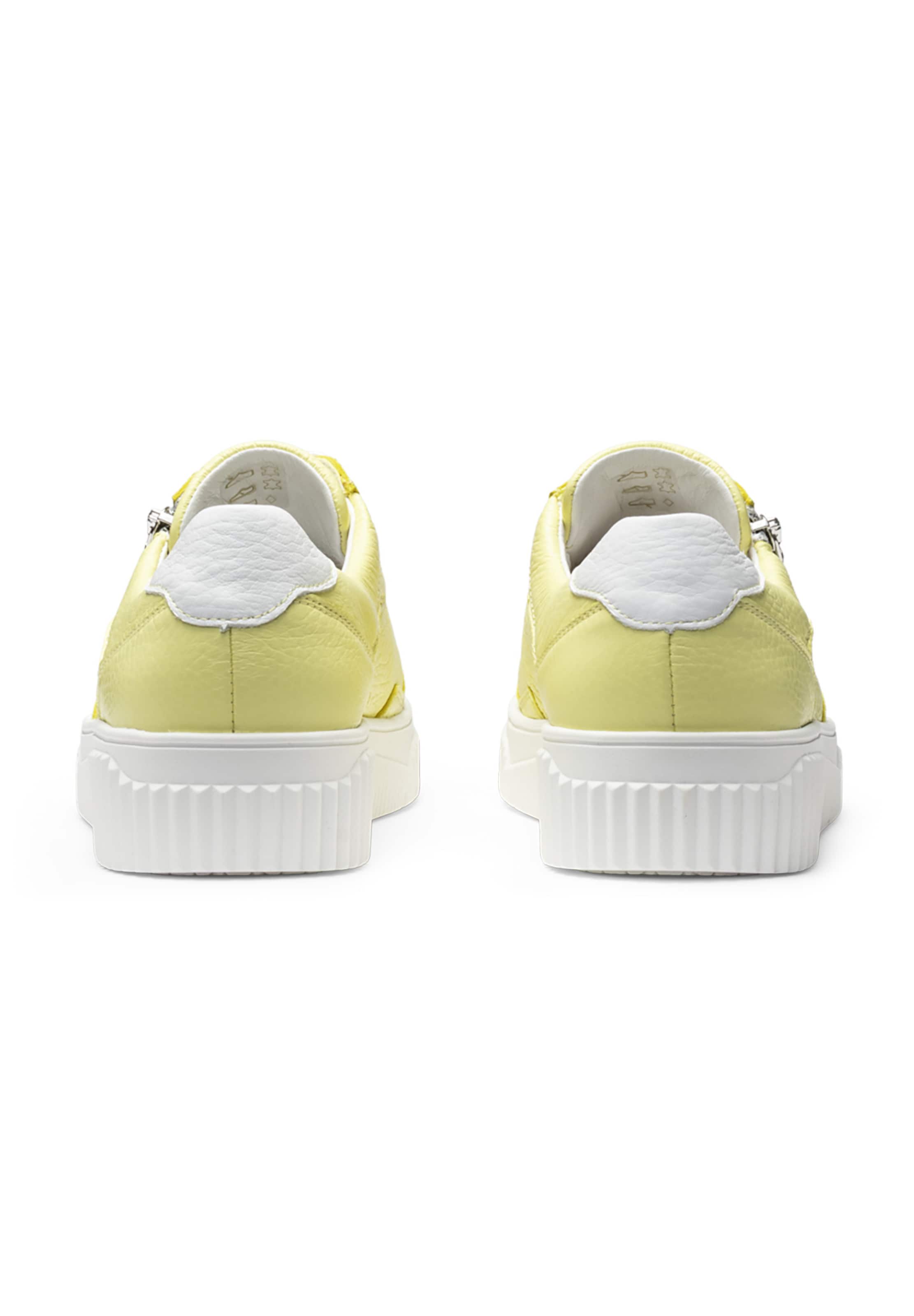 Sneaker bassa di VITAFORM in giallo