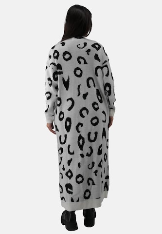 Elara Lang cardigan i grå