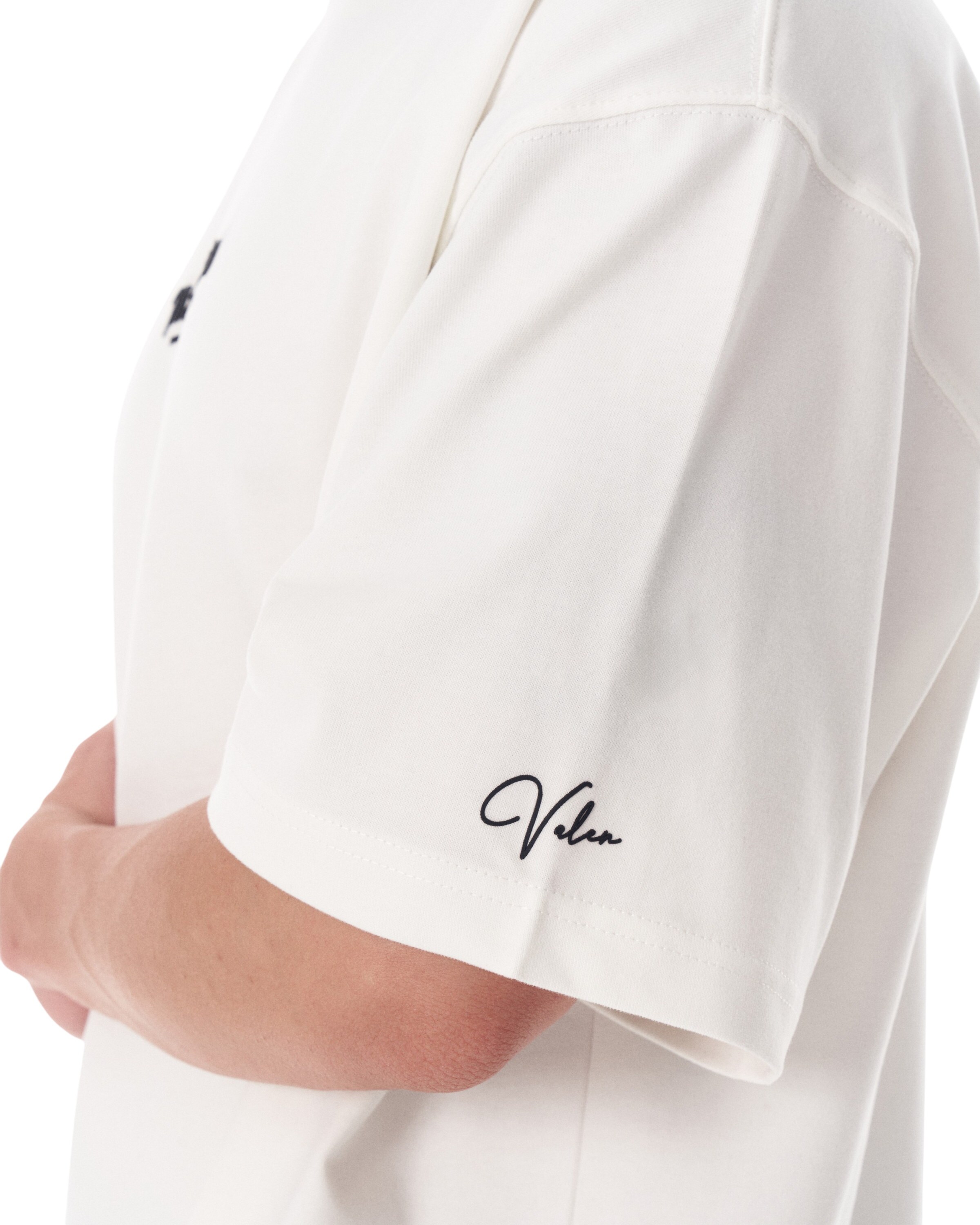 MARTIN VALEN Shirt in Wit