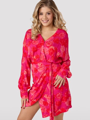 Laurella Cocktail dress in Red: front