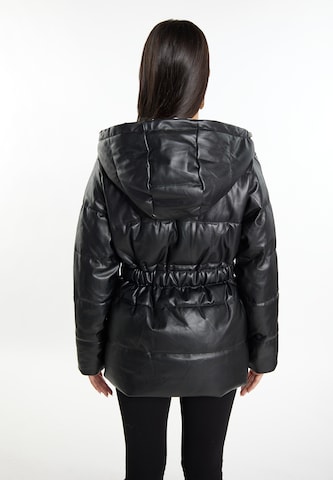 faina Winter Jacket in Black