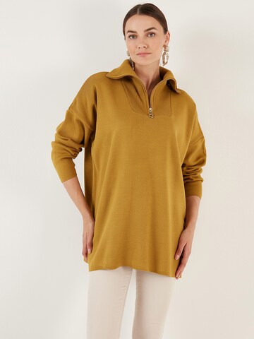 LELA Sweater in Yellow