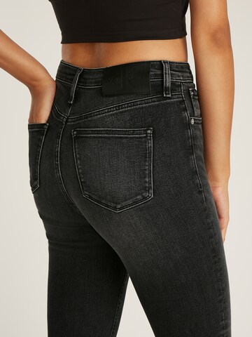 Calvin Klein Jeans Skinny Jeans in Black