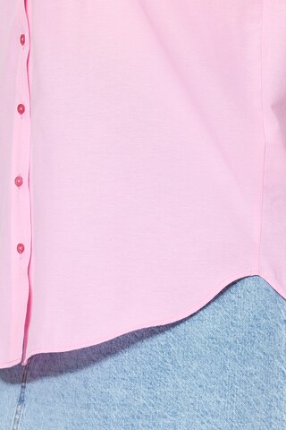 Trendyol Curve - Blusa em rosa