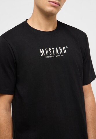 MUSTANG T-Shirt 'Style Austin' in Schwarz