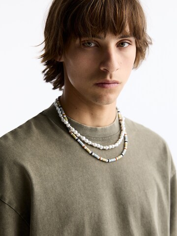 Pull&Bear T-Shirt in Grün