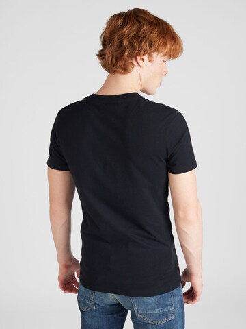 Superdry T-Shirt in Schwarz