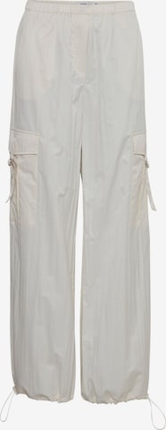 Pantalon cargo 'Datine' b.young en blanc : devant
