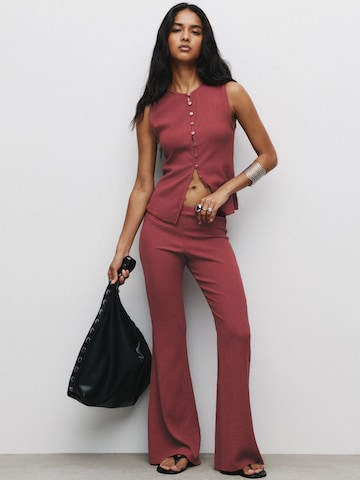 évasé Pantalon Pull&Bear en rouge