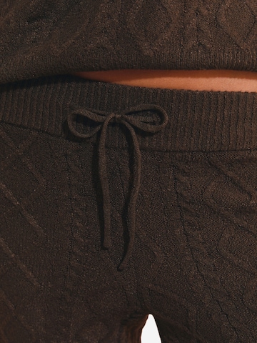 ETAM Pyjamahose 'Blanca' in Braun