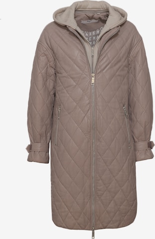 Maze Mantel in Beige: Vorderseite