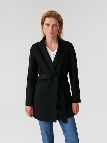 TATUUM Płaszcz przejściowy w kolorze czarny: przód