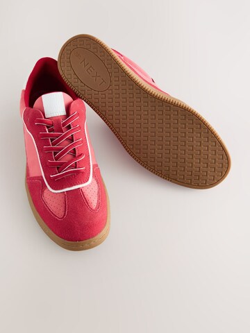 Next Низкие кроссовки 'Forever Comfort®' в Красный