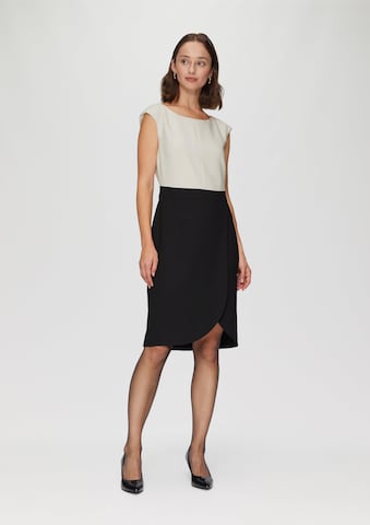 Robe s.Oliver BLACK LABEL en gris