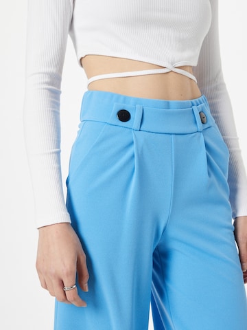 JDY Široke hlačnice Hlače z naborki 'GEGGO' | modra barva