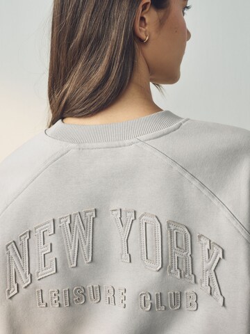 Next Sweatshirt in Grijs