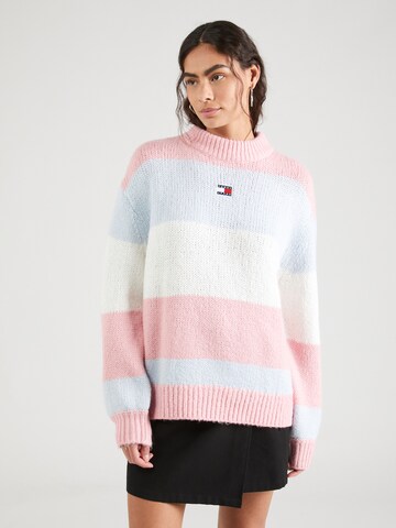 Tommy Jeans Sweter oversize w kolorze różowy: przód