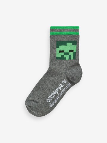 Next Sockor i grå