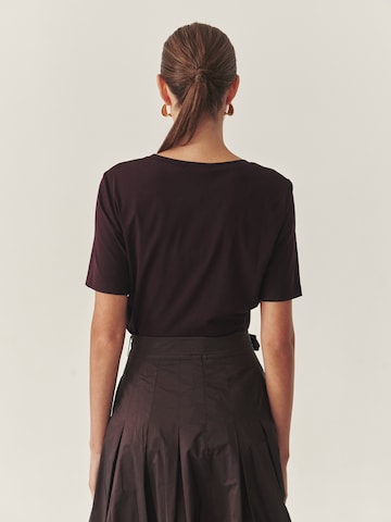 TATUUM Блузка в Красный