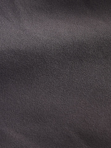 Next Skinny Funkcionalne hlače 'Active Power' | siva barva