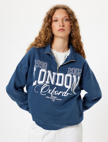 Koton Sweatshirt in Blauw: voorkant
