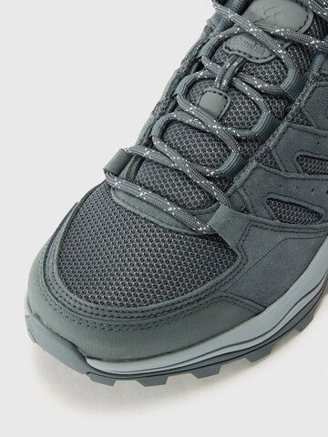 COLUMBIA Low shoe 'REDMOND™ IV' in Grey