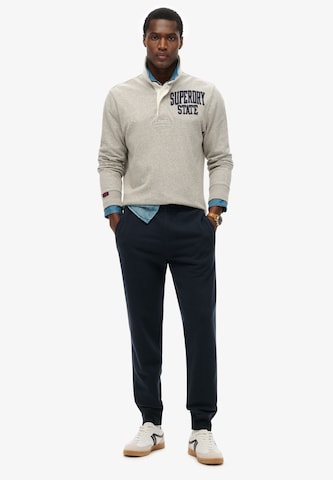 Superdry Tapered Hose 'Essential' in Blau