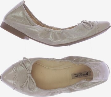 Paul Green Flats & Loafers in 37,5 in Beige: front