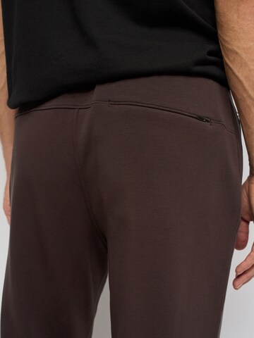 Effilé Pantalon chino Salsa Jeans en marron