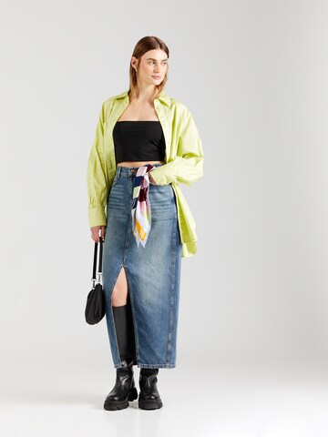 SCOTCH & SODA Rock in Blau