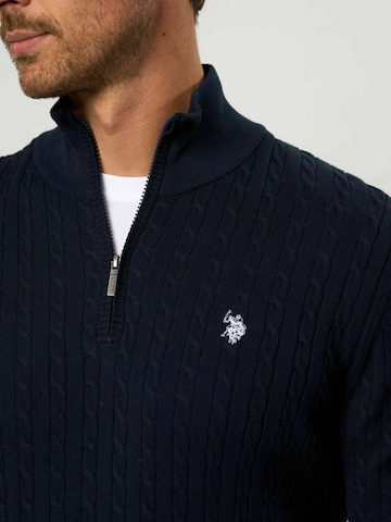 U.S. POLO ASSN. Svetr ' Amir Half ' – modrá