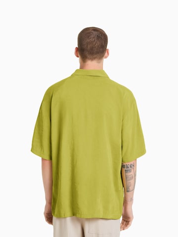 BershkaRegular Fit Košulja - zelena boja