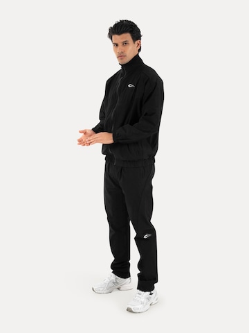 Smilodox Oversize Trainingsjacke Kyson in Schwarz