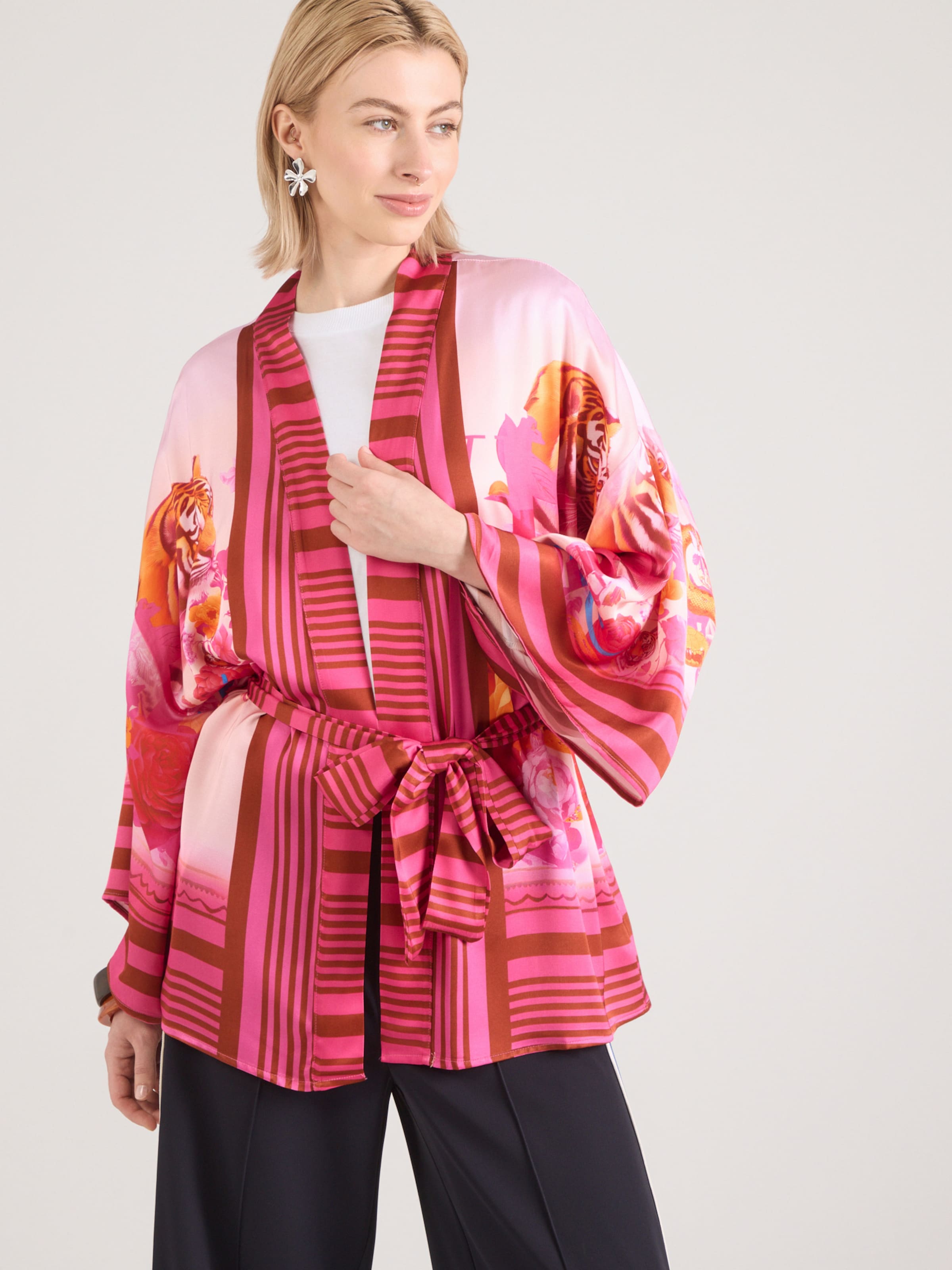miss goodlife Chimono 'Blush Tiger' pe Roz Pastel, Roz Închis